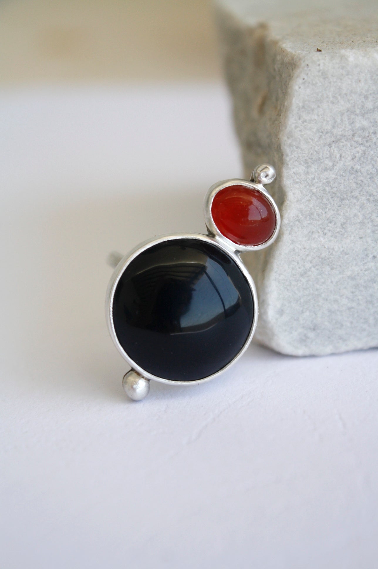 Obsidian & Carnelian Ring