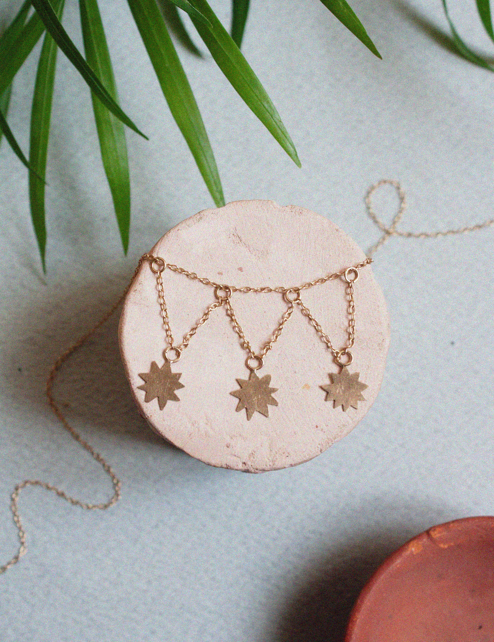 Starry Kirdan Necklace