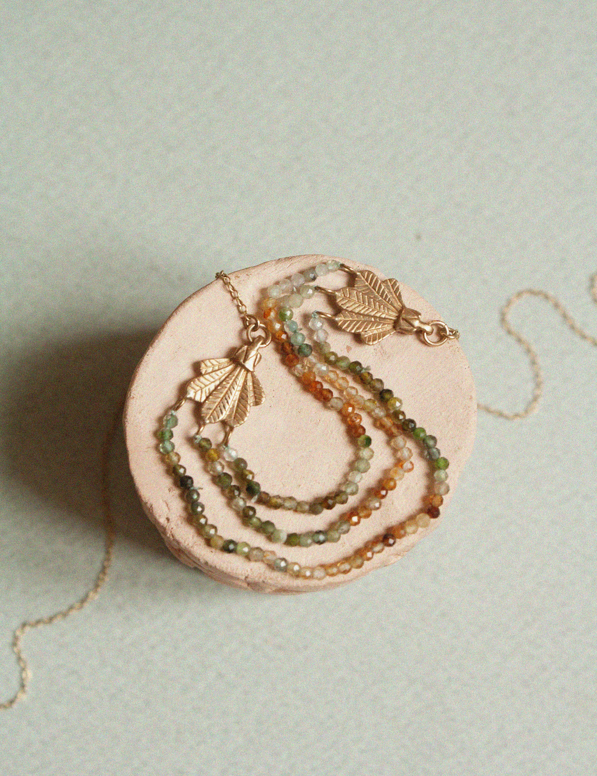 Al Nahkla (The Palm) Necklace