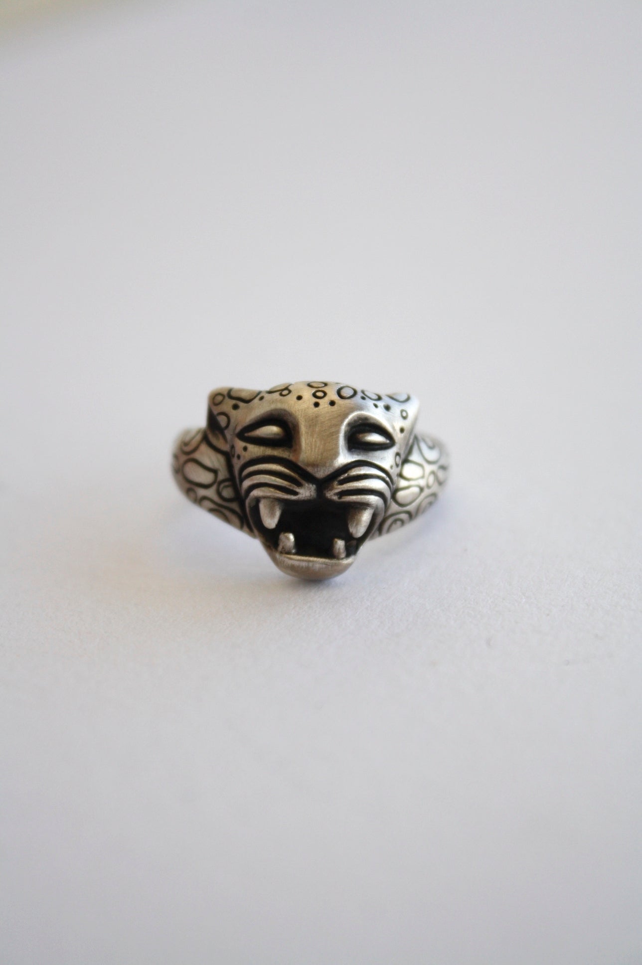 Jaguar Ring